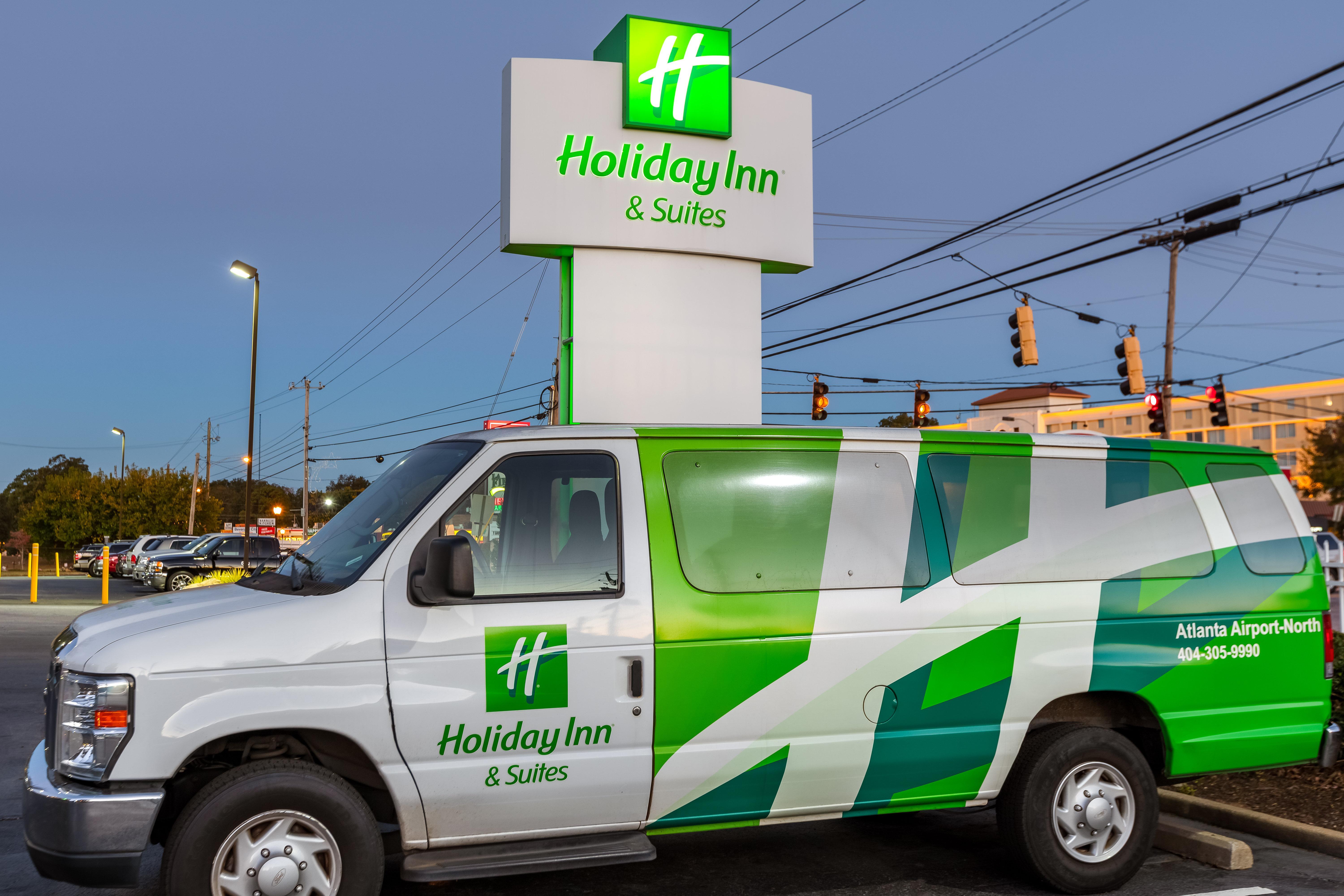 Holiday Inn & Suites Atlanta Airport North By Ihg College Park Exterior photo